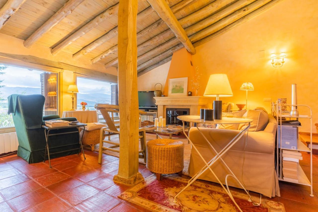 Posada Real La Casa De Arriba Navarredonda de Gredos Bagian luar foto