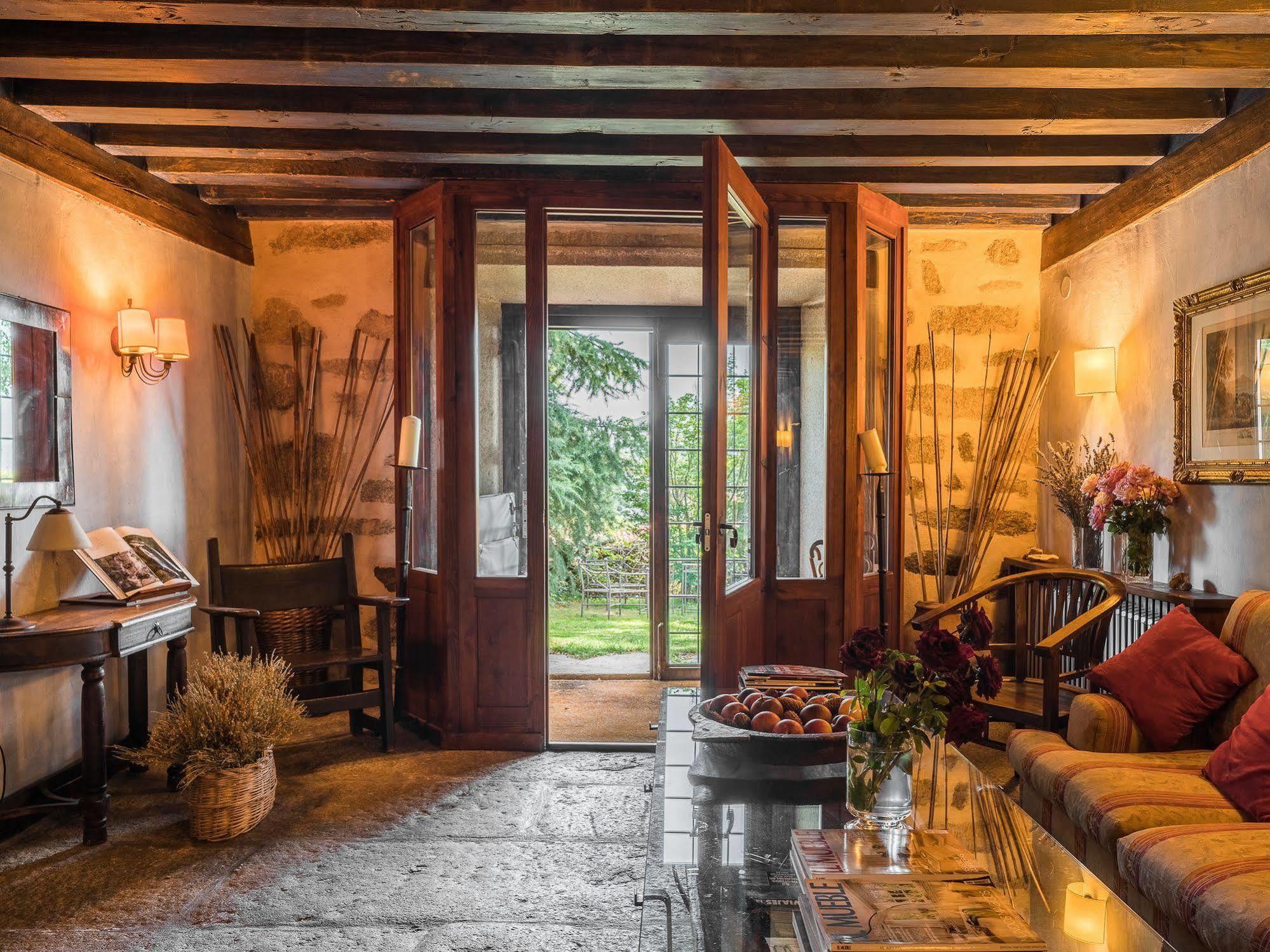 Posada Real La Casa De Arriba Navarredonda de Gredos Bagian luar foto